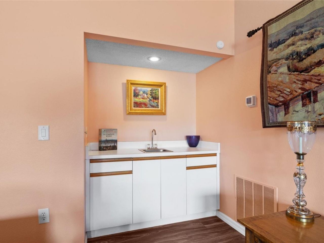 3910 77th Place E, Sarasota, FL 34243 Photo