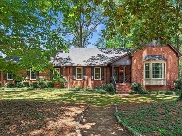 5221 Dutchman Drive, Raleigh, NC 27606