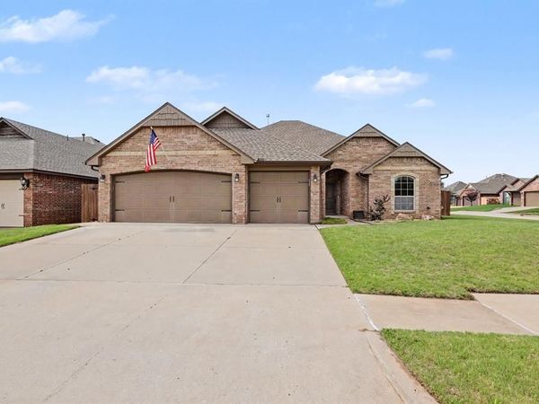 11744 SW 20th Street, Yukon, OK 73099