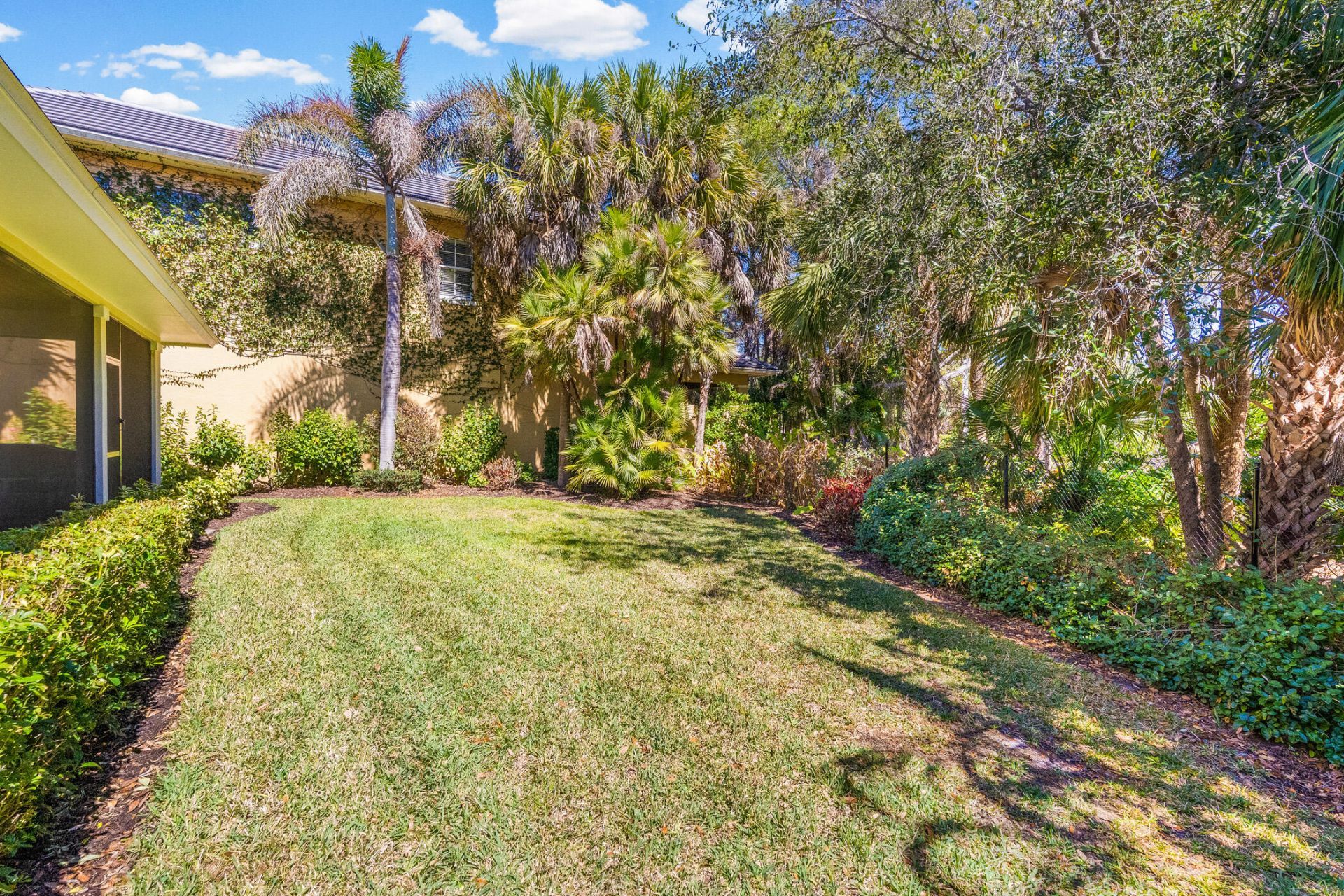 605 Bridgewater Lane Sw, Vero Beach, FL 32962 Photo