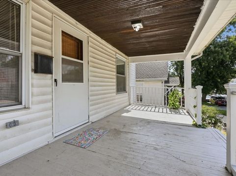 Main Photo