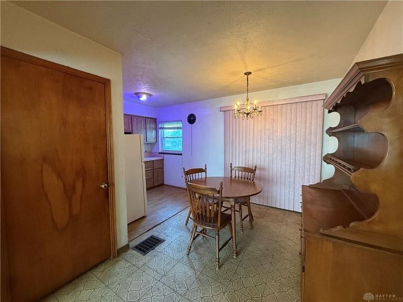 1712 E Dorothy Lane, Kettering, OH 45429 Photo 8