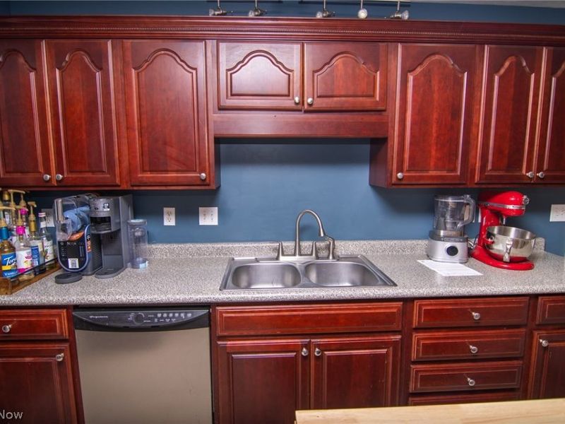 1 Edinburgh Way, Saint Clairsville, OH 43950 Photo 13