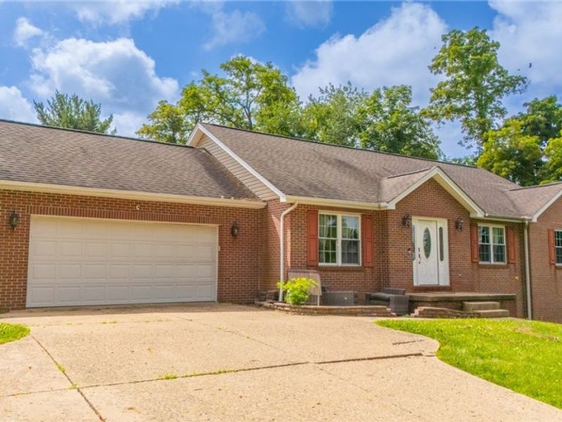 1 Edinburgh Way, Saint Clairsville, OH 43950 Photo 2