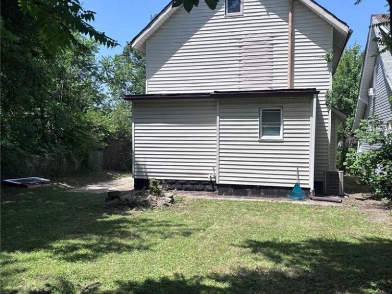 418 Stanton Avenue, Akron, OH 44301 Photo 4