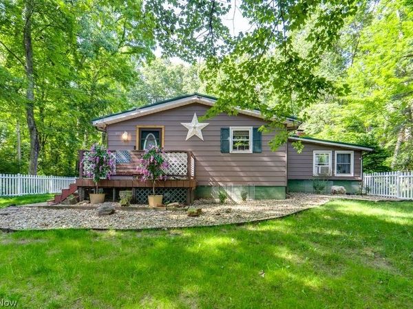 888 Mill Road , Ravenna, OH 44266