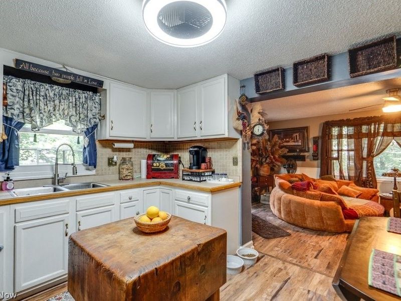 888 Mill Road, Ravenna, OH 44266 Photo 12