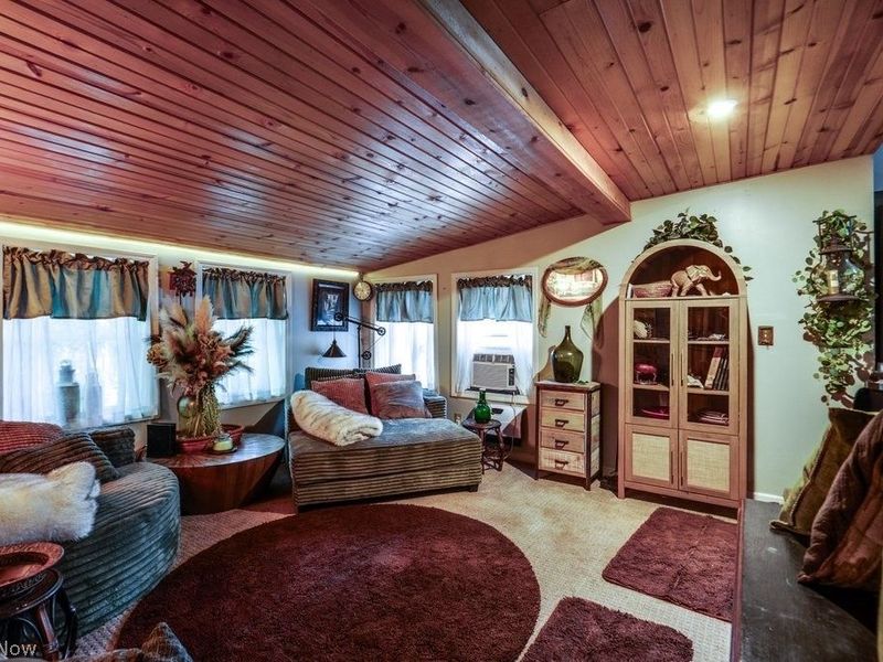 888 Mill Road, Ravenna, OH 44266 Photo 15