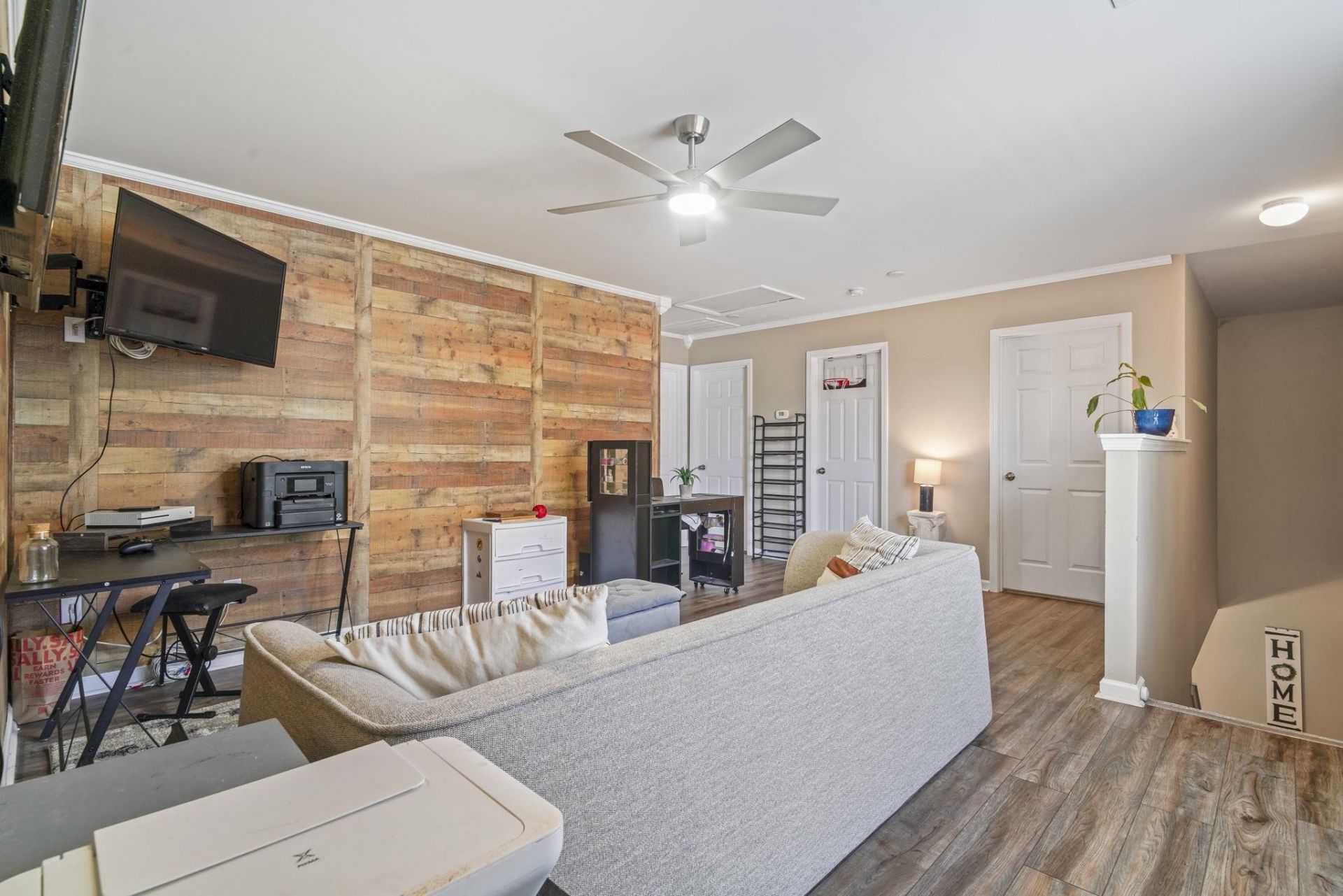 1060 Balmore Dr. Photo 24