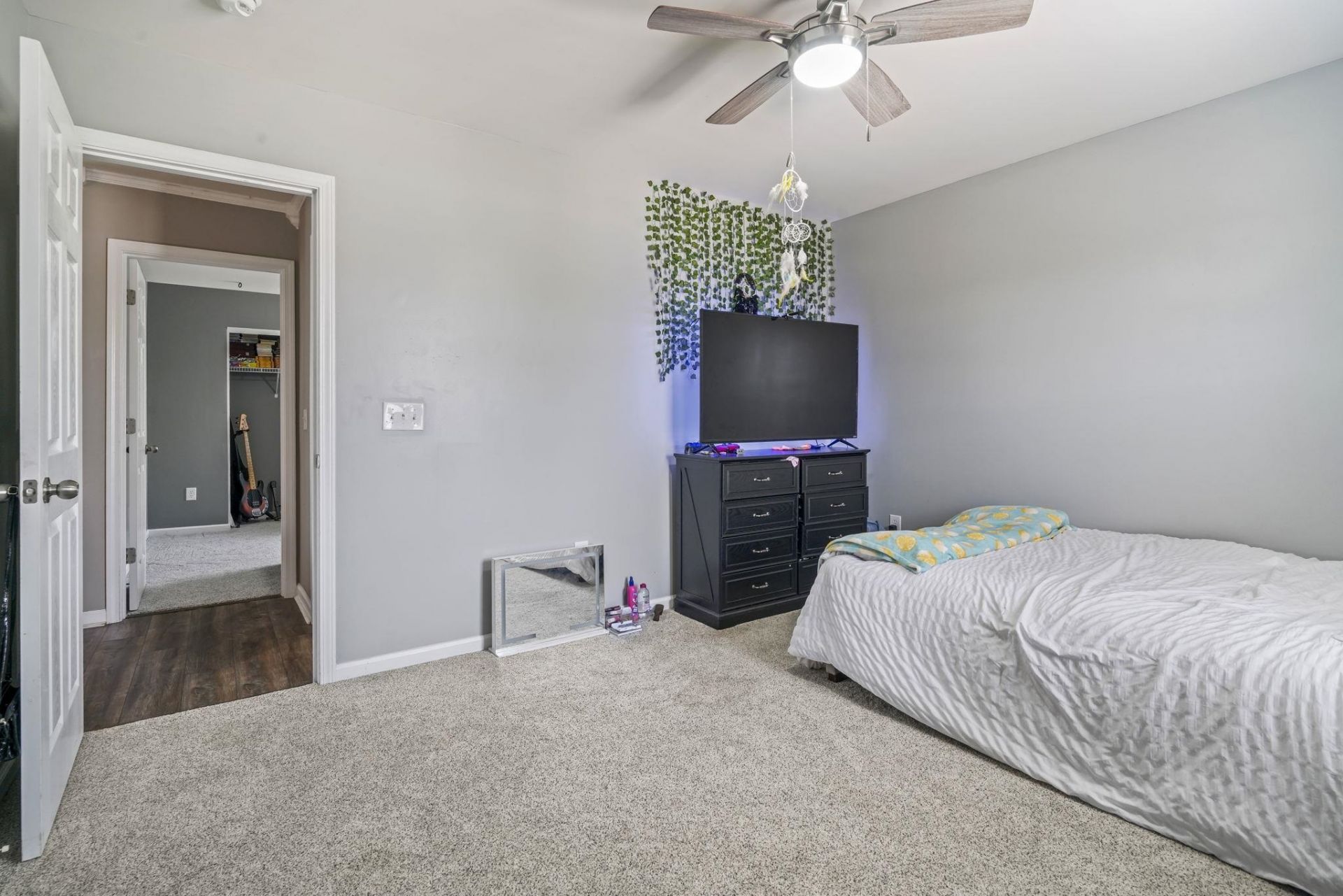 1060 Balmore Dr. Photo 33