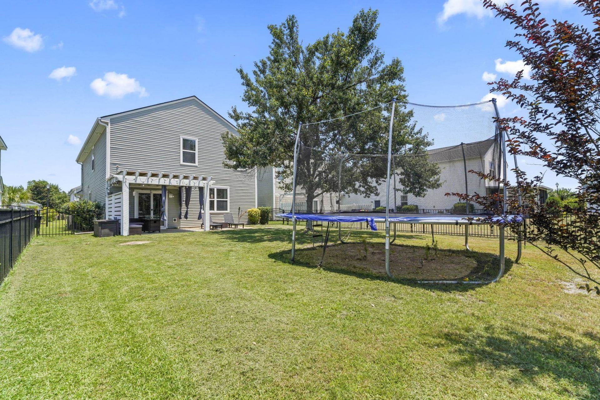 1060 Balmore Dr. Photo 38