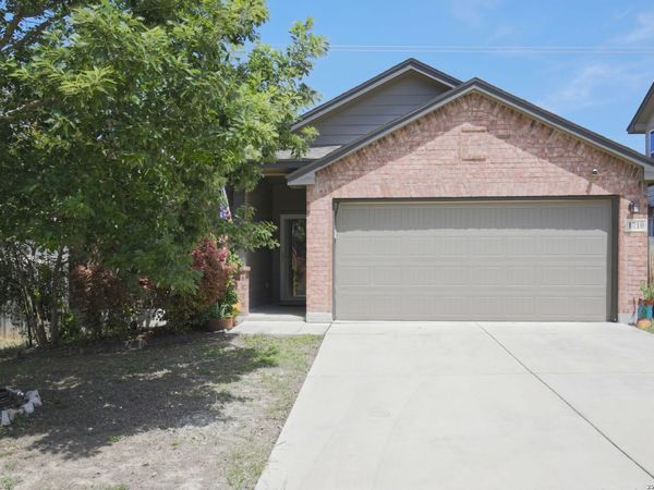 1710 Laurel Pathway, San Antonio, TX 78245