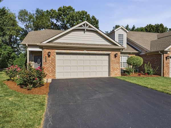 208 Chippewa Drive Unit 402, Bowling Green, KY 42103