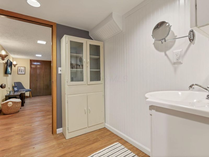 320 W Jefferson Street, Baltimore, OH 43105 Photo 40