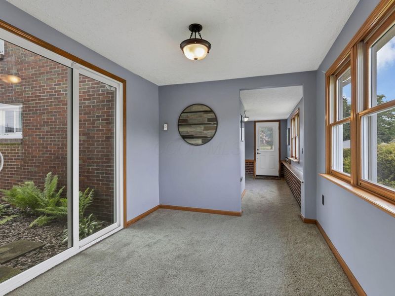 320 W Jefferson Street, Baltimore, OH 43105 Photo 54