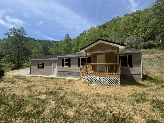 580 Conley Fork , Prestonsburg, KY 41653