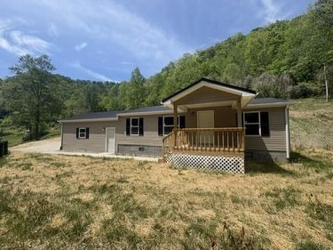 580 Conley Fork , Prestonsburg, KY 41653