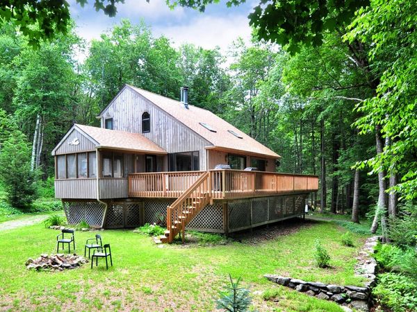 154 Brook Ln, Tolland, MA 01034