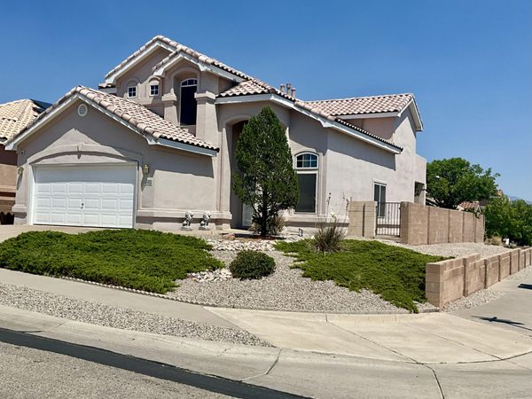 10400 Ridgecircle Drive NW, Albuquerque, NM 87114