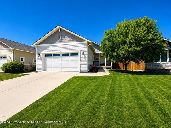 1124 E 17th Street, Rifle, CO 81650
