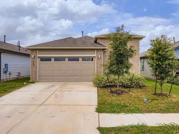 222 New Hampton WAY, San Marcos, TX 78666
