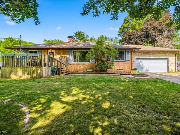 3241 Randall Court , Rock Creek, OH 44084