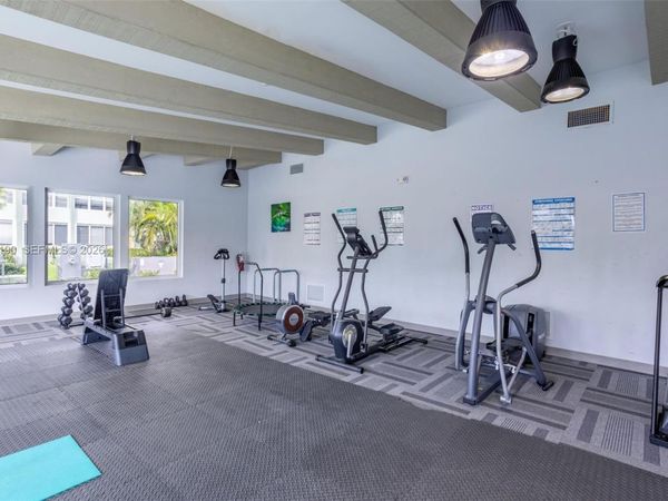 2771 Taft St , Unit 104, Hollywood, FL 33020