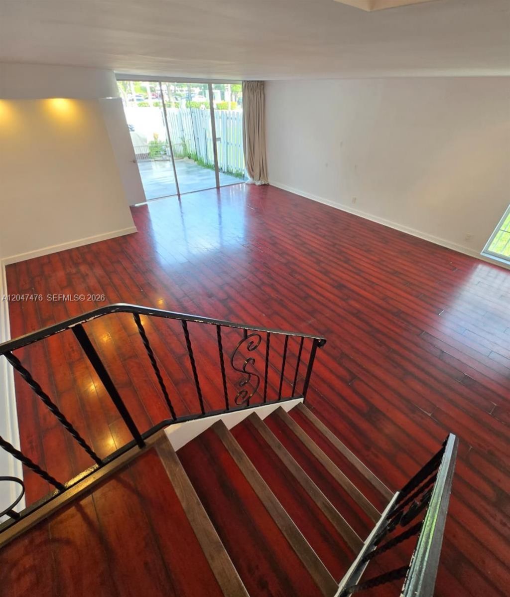 926 NE 27th Ave, Unit 926, Hallandale Beach, FL 33009 Photo