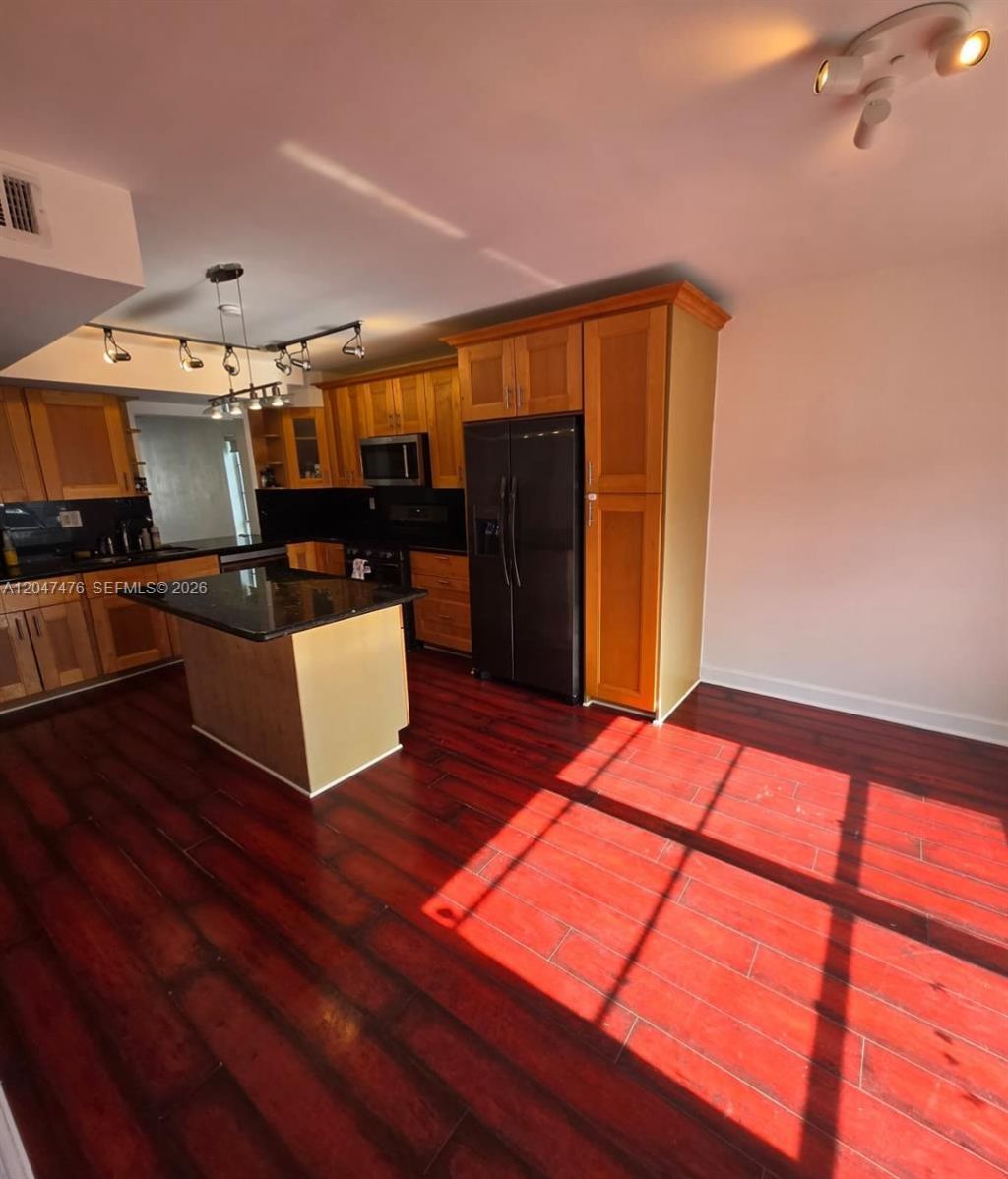 926 NE 27th Ave, Unit 926, Hallandale Beach, FL 33009 Photo