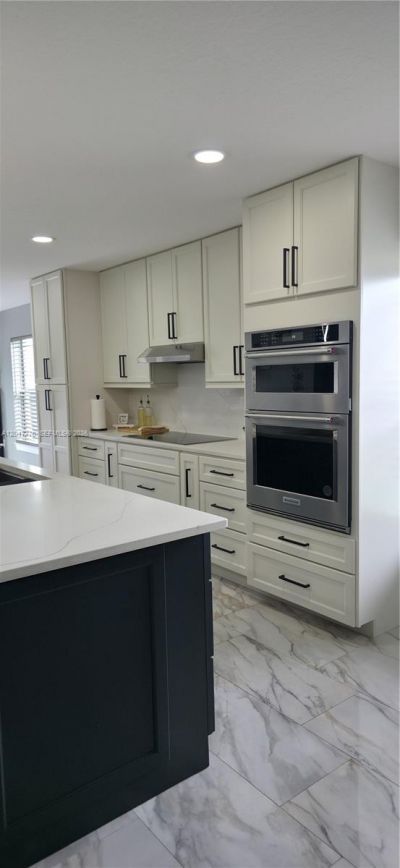 2037 SW Aquarius Ln, Port Saint Lucie, FL 34984 Photo