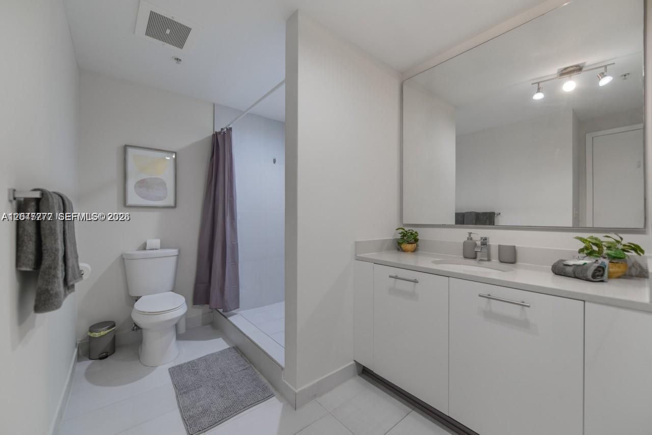 3250 NE 1st Ave , Unit 901, Miami, FL 33137 Photo