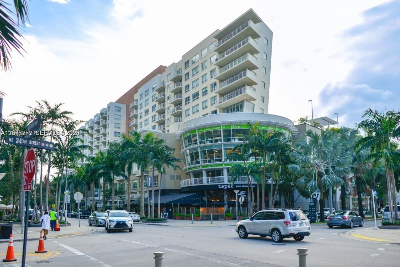 3250 NE 1st Ave , Unit 901, Miami, FL 33137 Photo