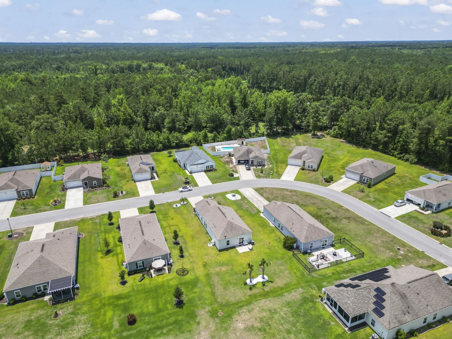 530 Carrick Loop Photo 31
