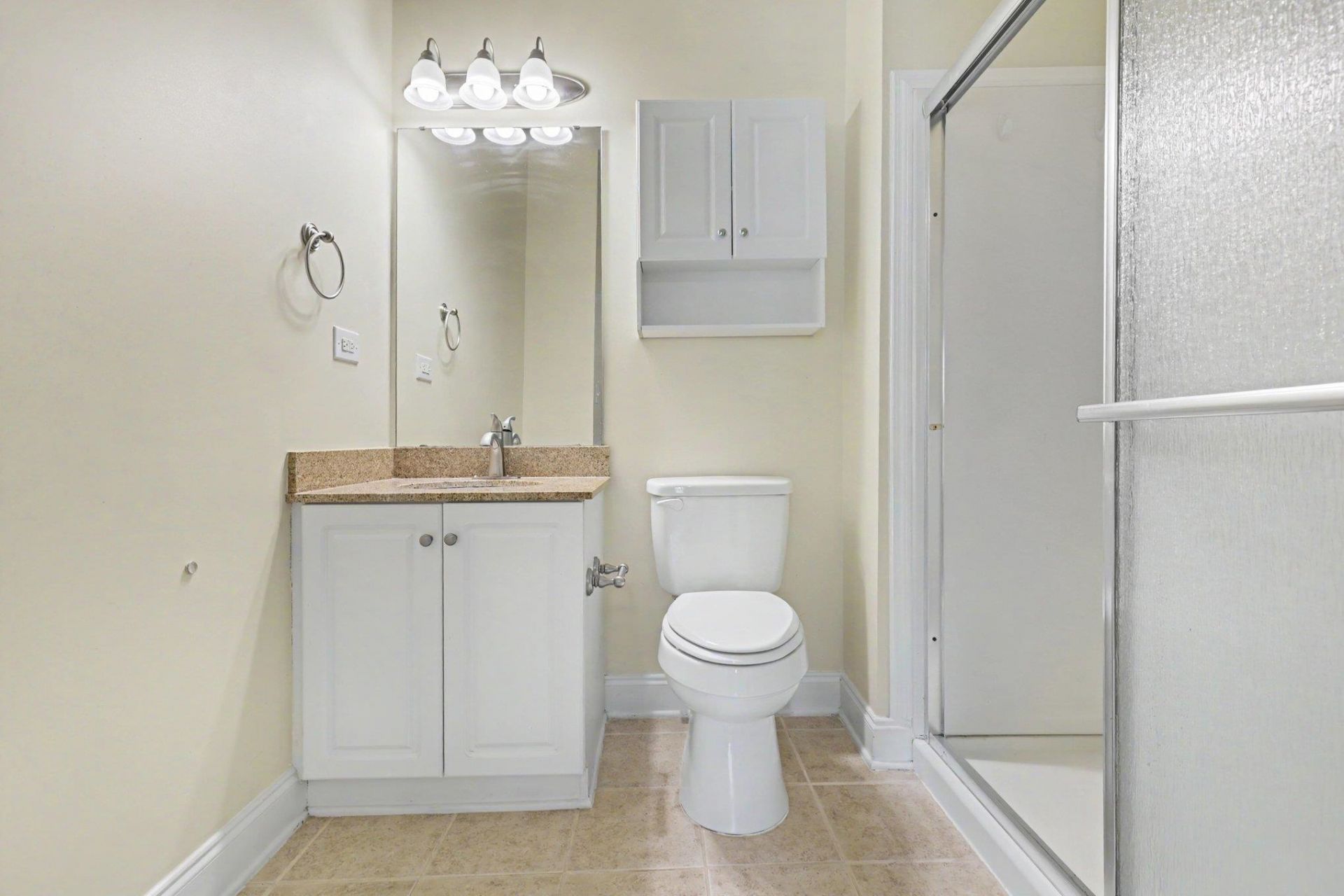 1025 World Tour Blvd. Photo 15