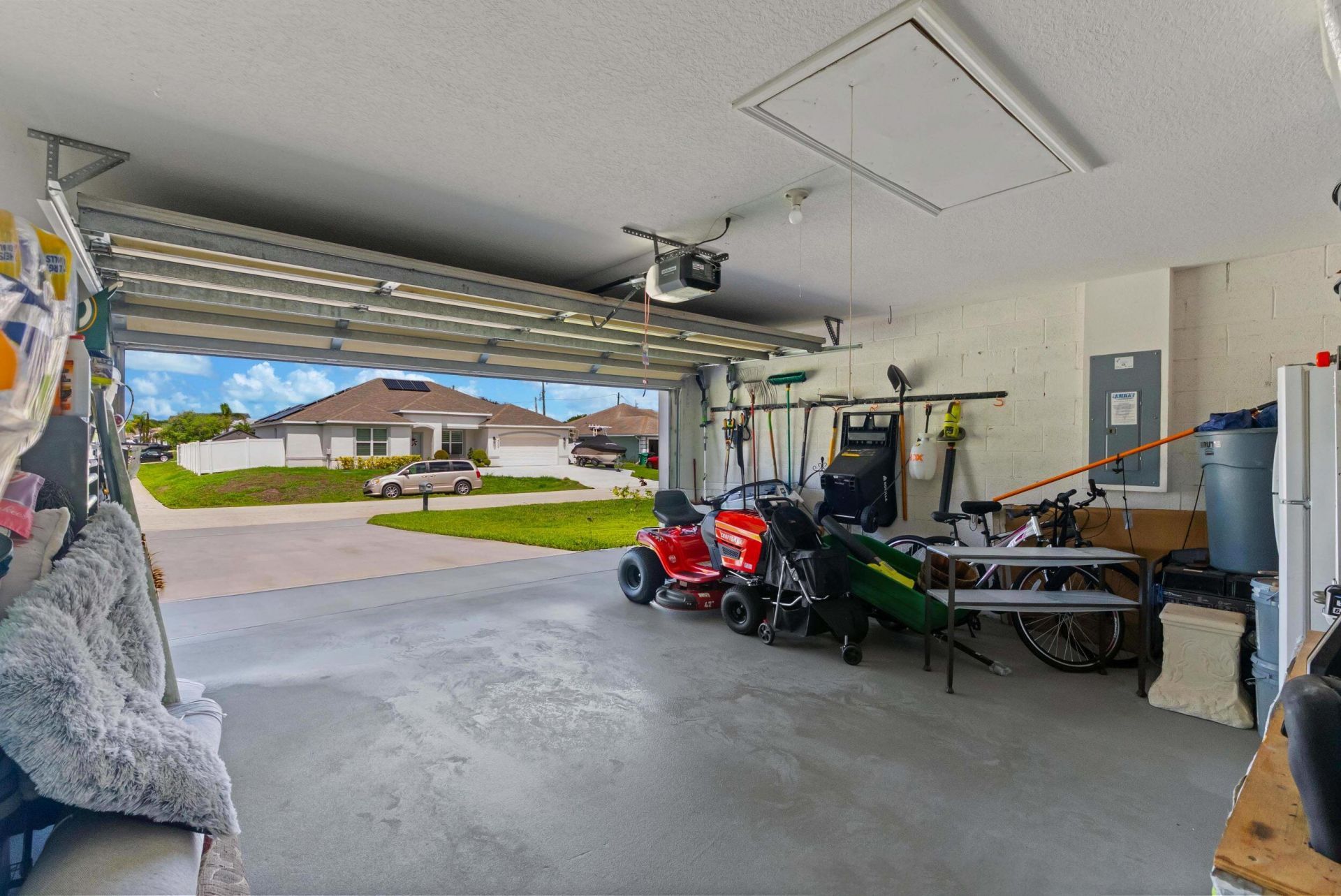 4025 SW Kadlic Street, Port Saint Lucie, FL 34953 Photo