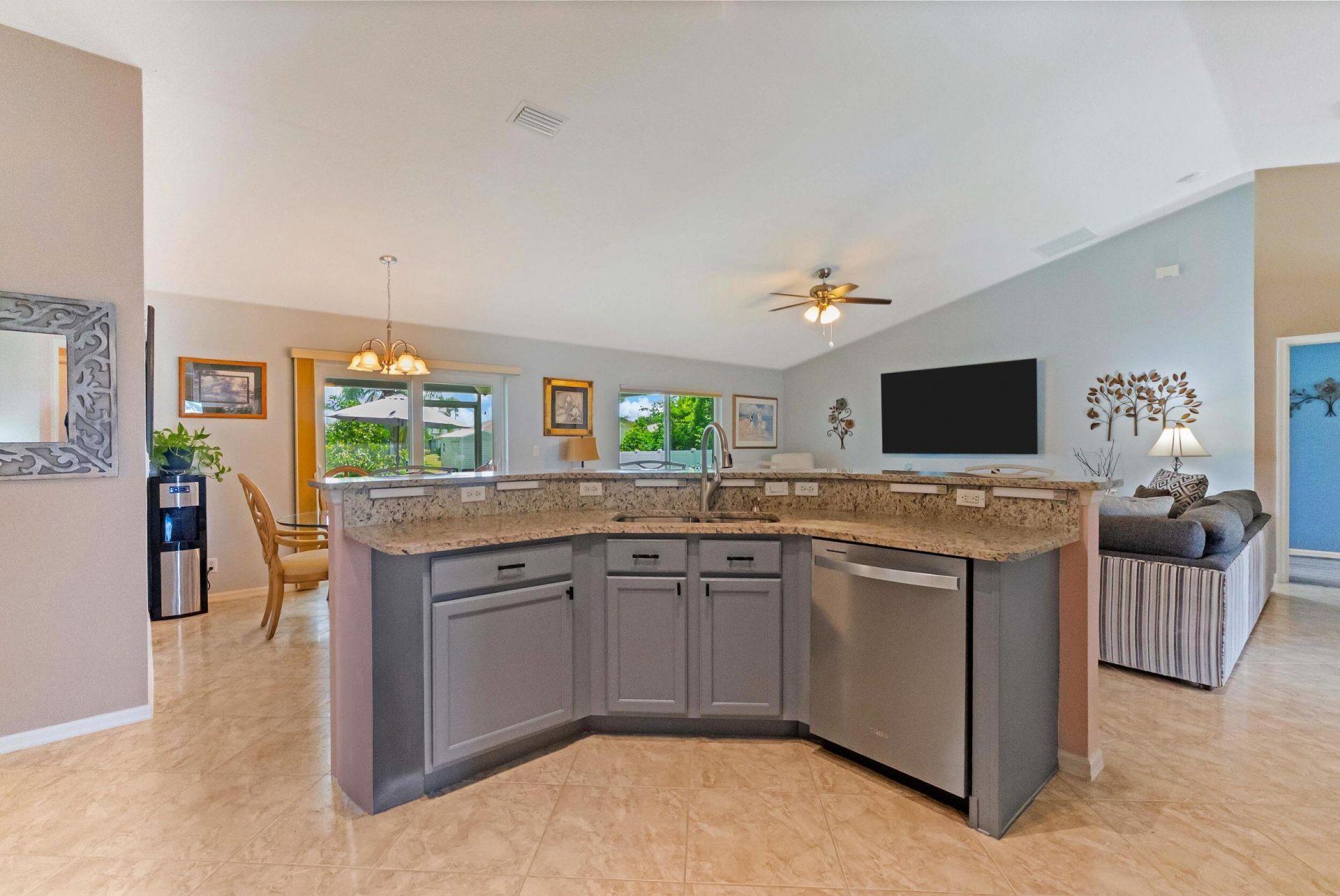4025 SW Kadlic Street, Port Saint Lucie, FL 34953 Photo