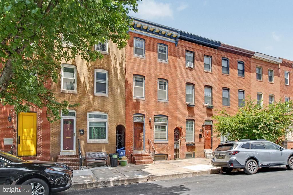 2048 BANK STREET , BALTIMORE, MD 21231