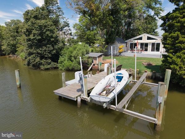 1035 CHESTER RIVER DRIVE , GRASONVILLE, MD 21638