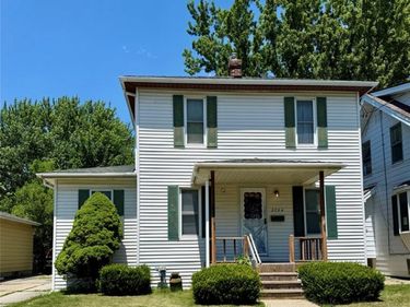 2734 Brown Street, Flint, MI 48503