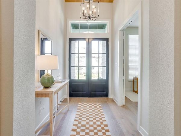 2137 Rolling Oaks Drive, Fort Worth, TX 76008