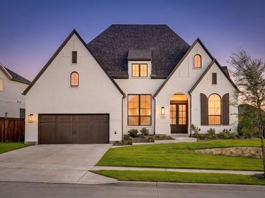 2137 Rolling Oaks Drive, Fort Worth, TX 76008