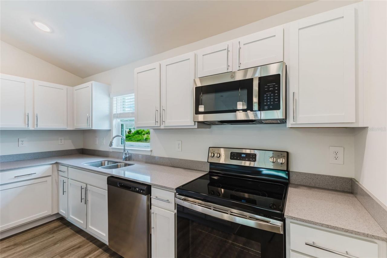 5611 Nymph Avenue , North Port, FL 34288 Photo