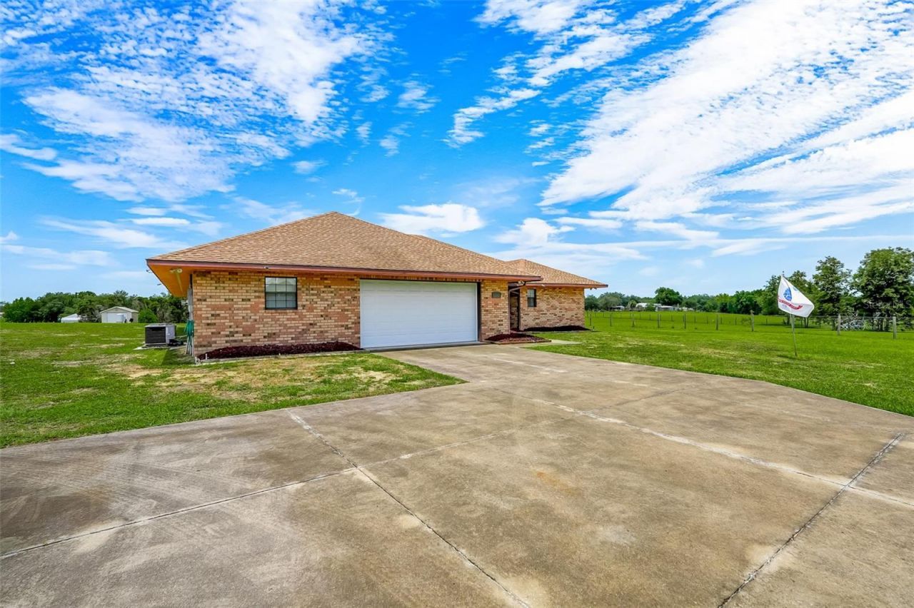 36343 Calhoun Road , Eustis, FL 32736 Photo