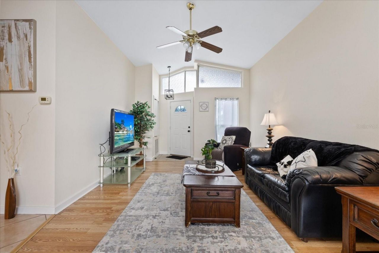 5653 Lima Drive , Holiday, FL 34690 Photo