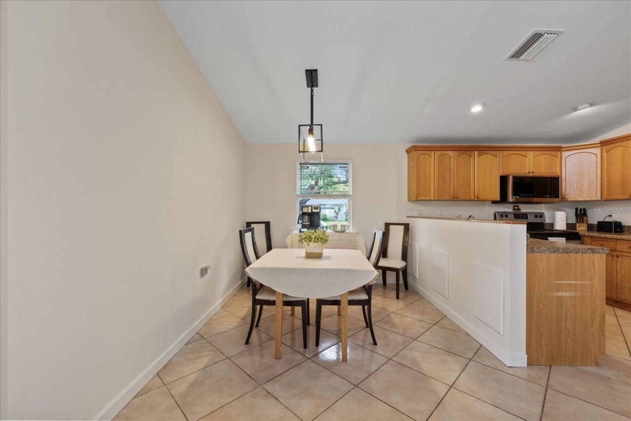 5653 Lima Drive , Holiday, FL 34690 Photo