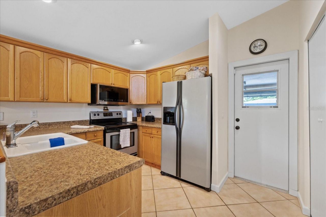 5653 Lima Drive , Holiday, FL 34690 Photo