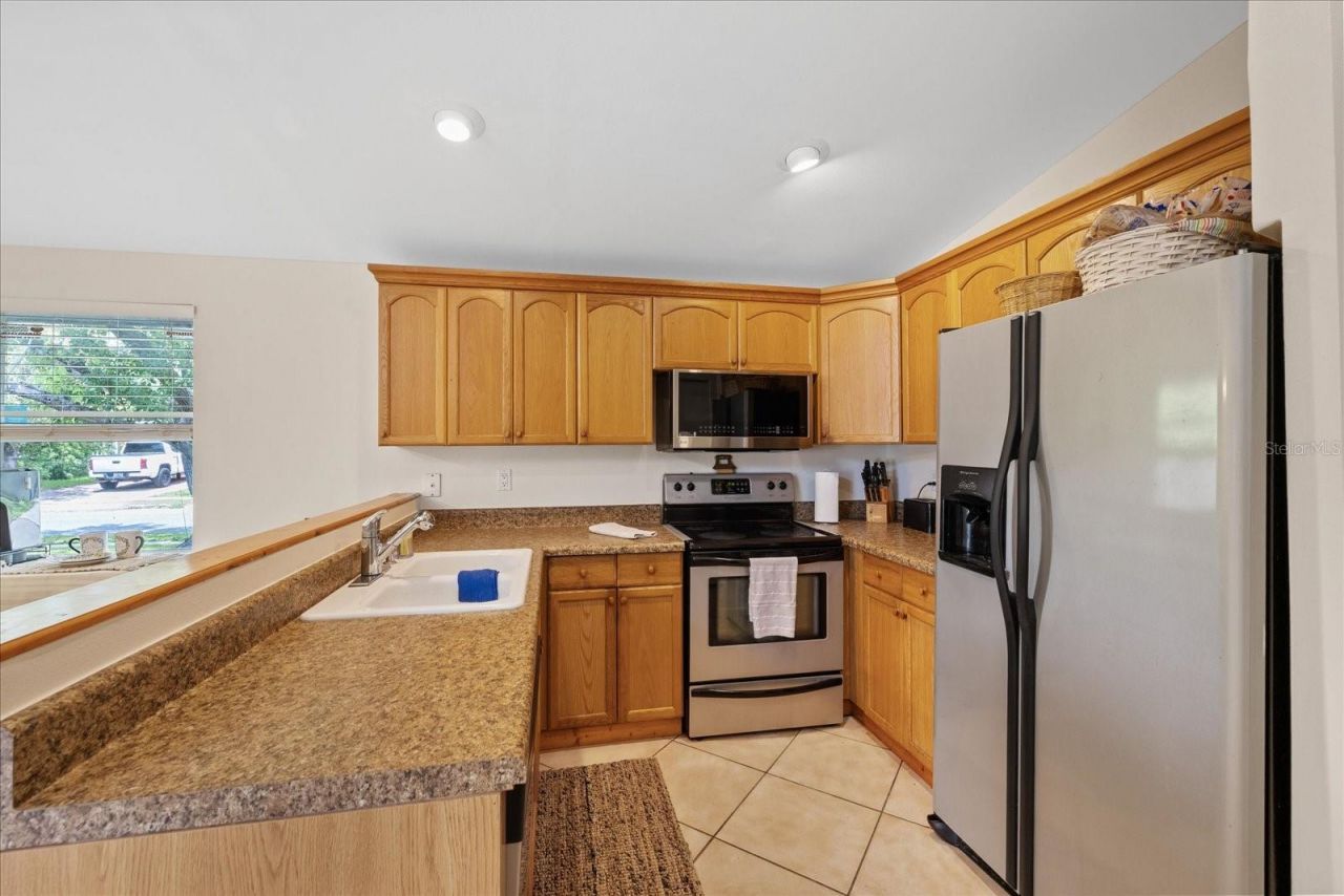 5653 Lima Drive , Holiday, FL 34690 Photo