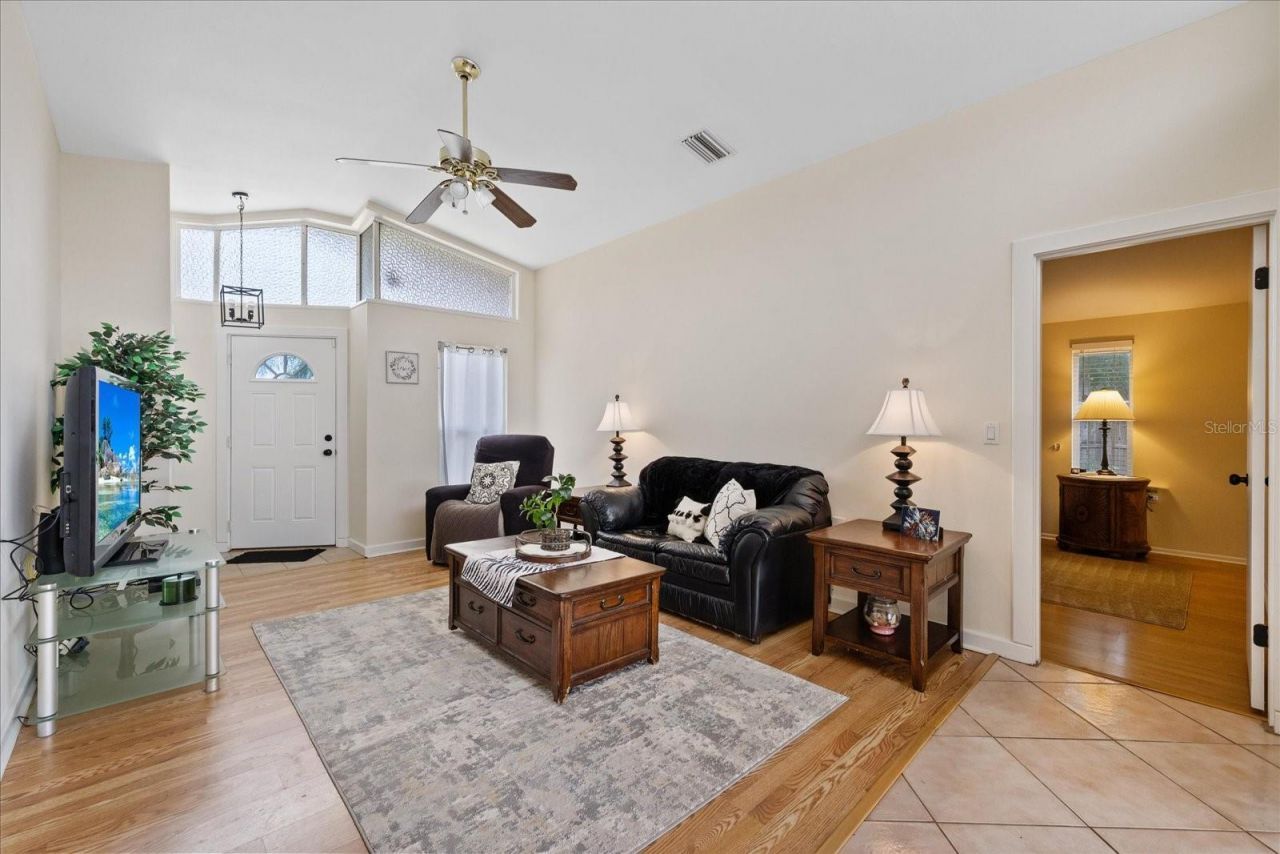 5653 Lima Drive , Holiday, FL 34690 Photo