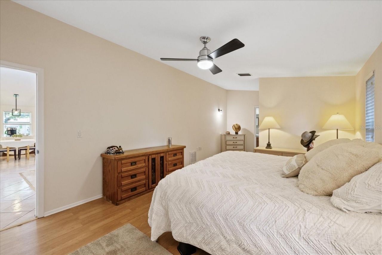 5653 Lima Drive , Holiday, FL 34690 Photo