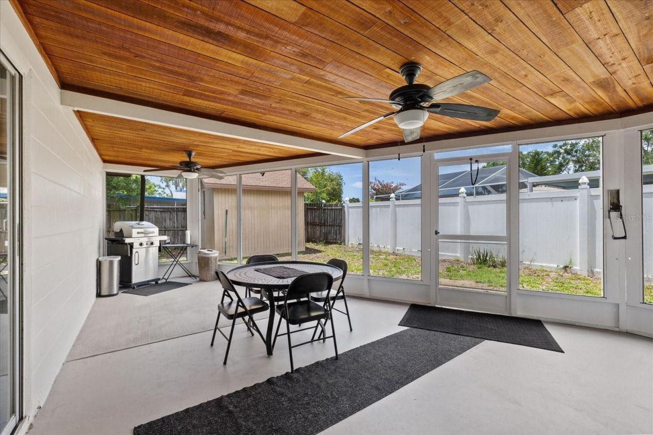 5653 Lima Drive , Holiday, FL 34690 Photo